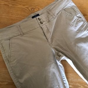 American Eagle skinny pants